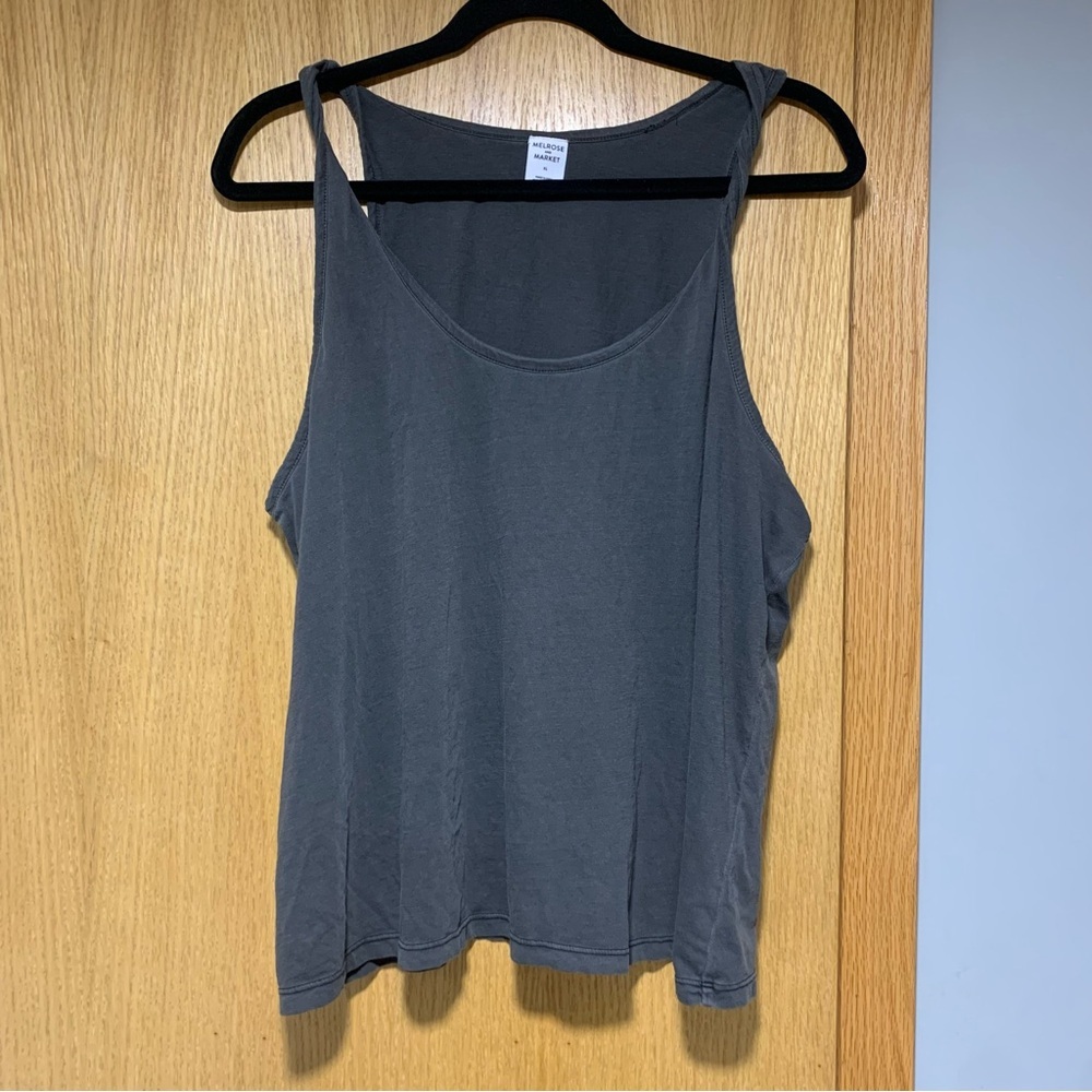 NWOT Melrose and Market Gray Twist Strap Tank - Size XL